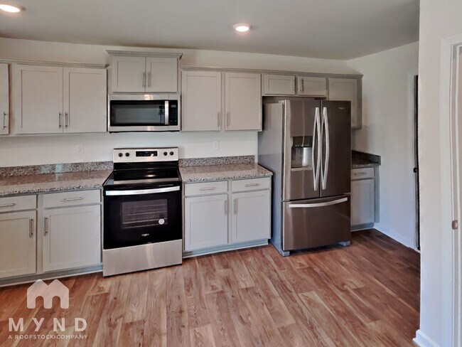 Building Photo - 2126 Allium Dr