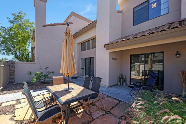 Foto del edificio - 7639 E Indian Bend Rd