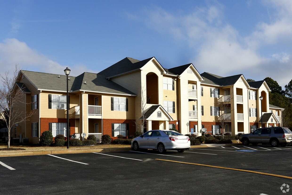 Salem Chase Apartments Conyers, GA