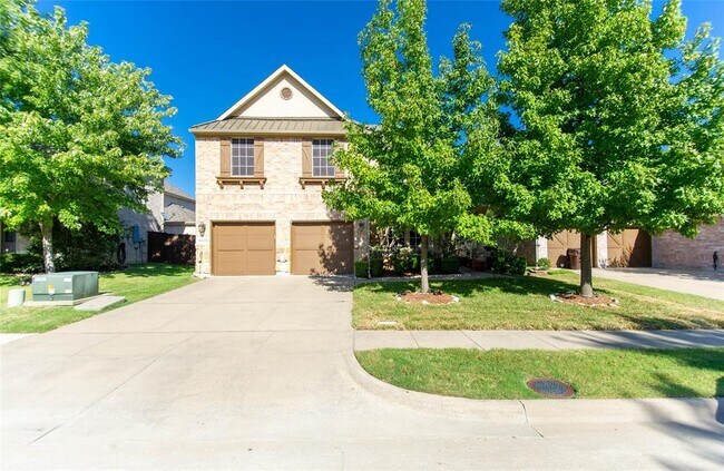 Foto del edificio - 6524 Hickory Hill Dr