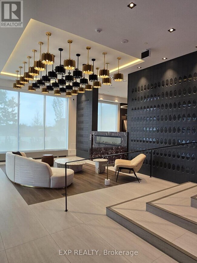 Building Photo - 412 Silver Maple Rd