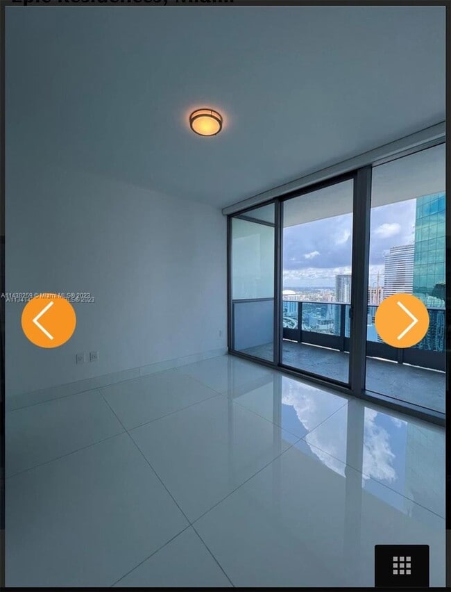 Building Photo - 200 Biscayne Blvd Way