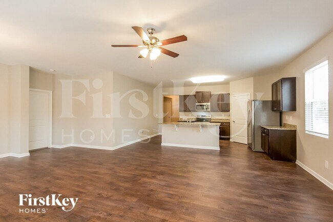 Building Photo - 203 Hayes Park Dr