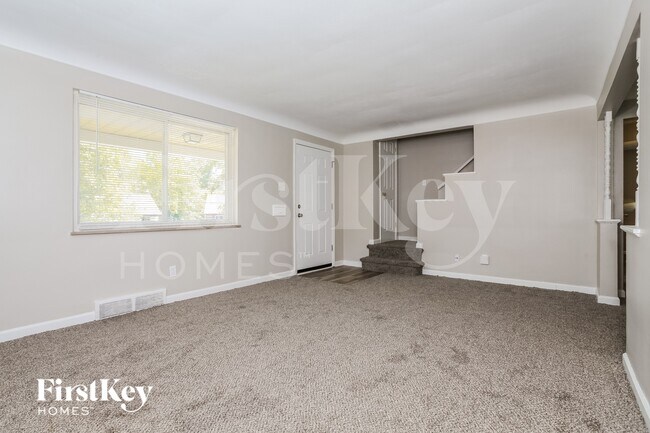 Foto del edificio - 1183 Toluca Ct