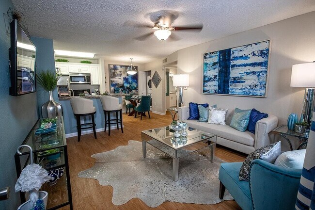 Foto del edificio - 2354 Cypress Pond Road
