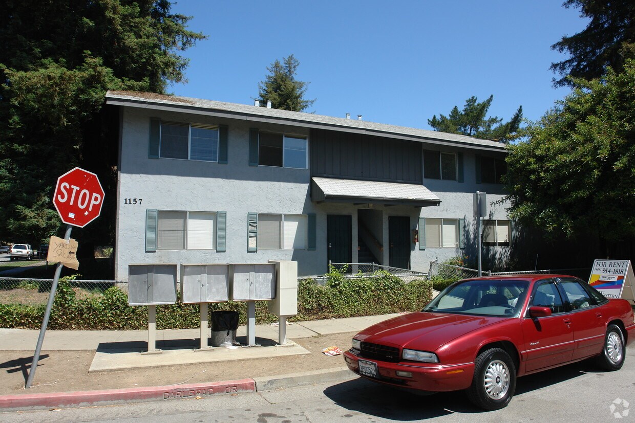 Primary Photo - 1157 Carlsbad Dr