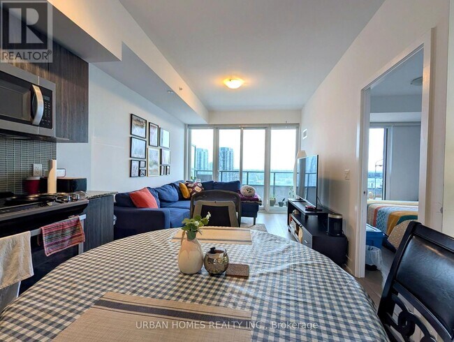 Photo du bâtiment - 30 Shore Breeze Dr