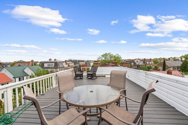 Foto del edificio - 400 S Lee St