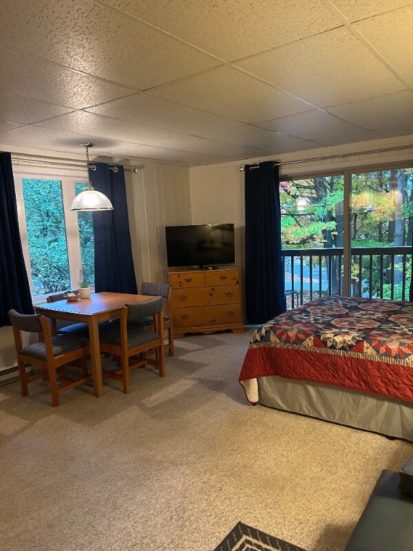 Foto del edificio - 5712 Shanty Creek Rd