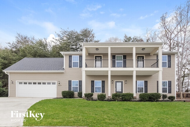 Building Photo - 7879 Smith Pond Dr