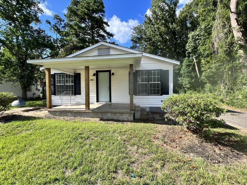 335 Vernon St, New Llano, LA 71461 Condo for Rent in New Llano, LA