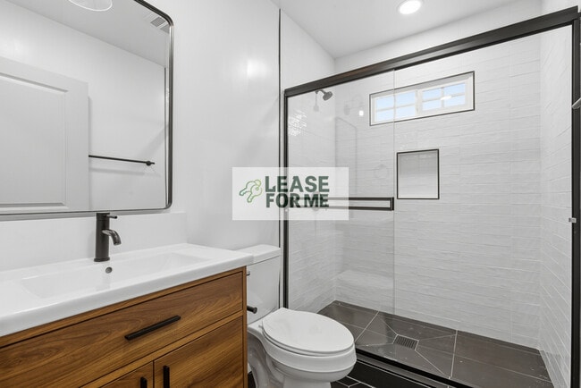 Foto del edificio - 5953 Guthrie Ave