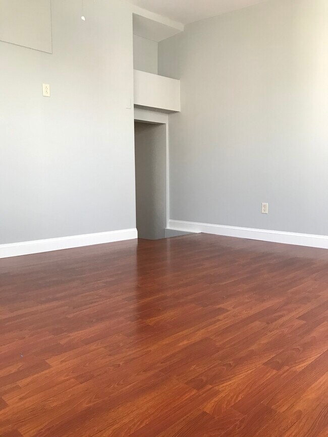 Foto del edificio - 2654 E Tioga St