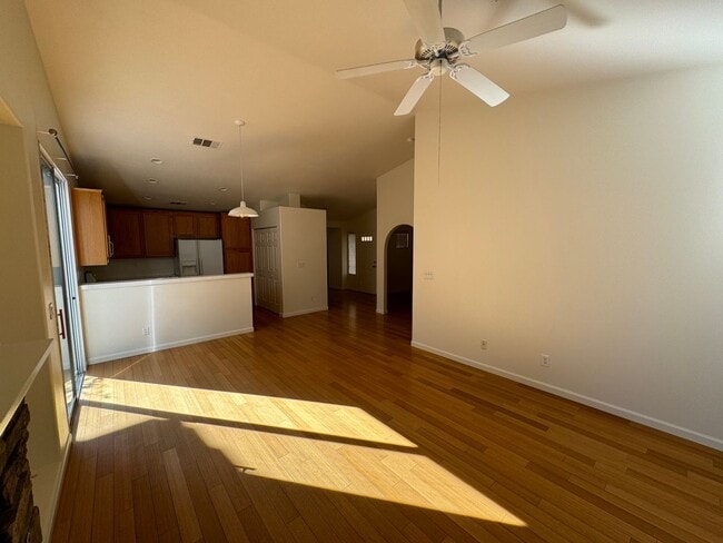 Foto del edificio - Single Story Home In The Heart Of Summerlin North