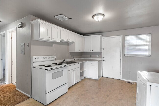 Foto del edificio - 1186 W 300 N