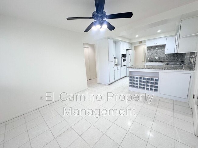 Foto del edificio - 5700 Ravenspur Dr