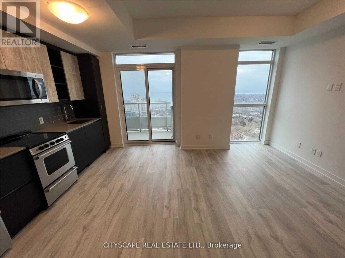 Photo principale - 251-2251 Manitoba St