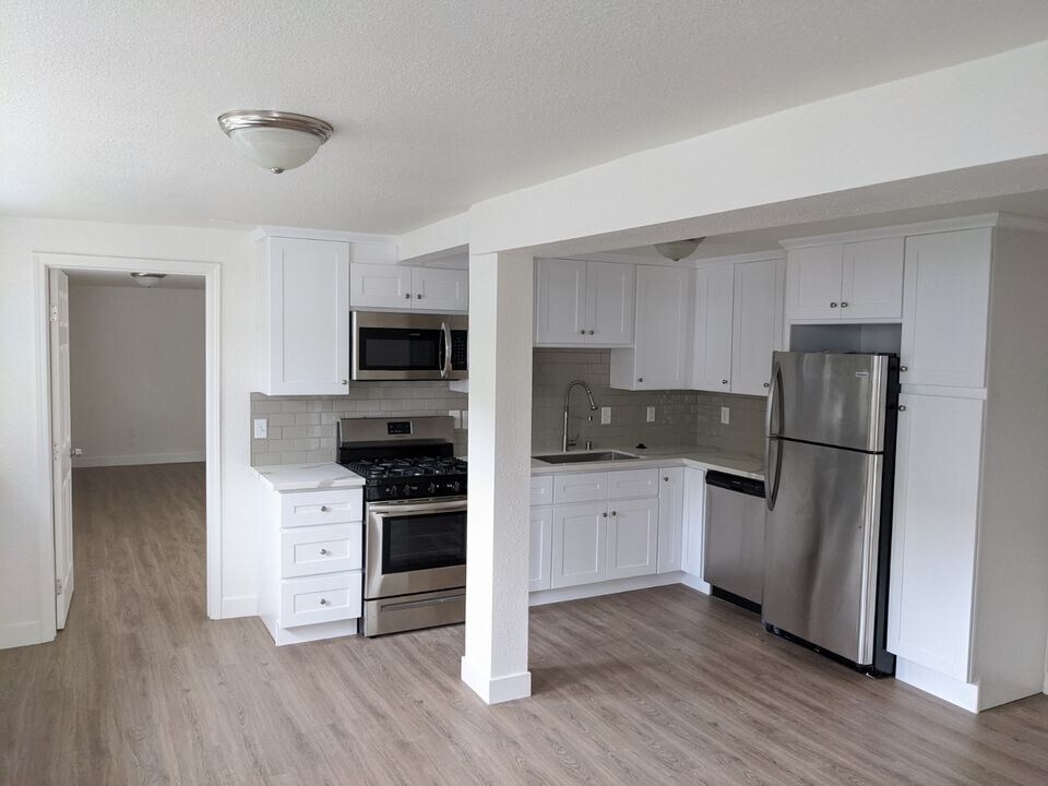Foto principal - 2801 San Marino St