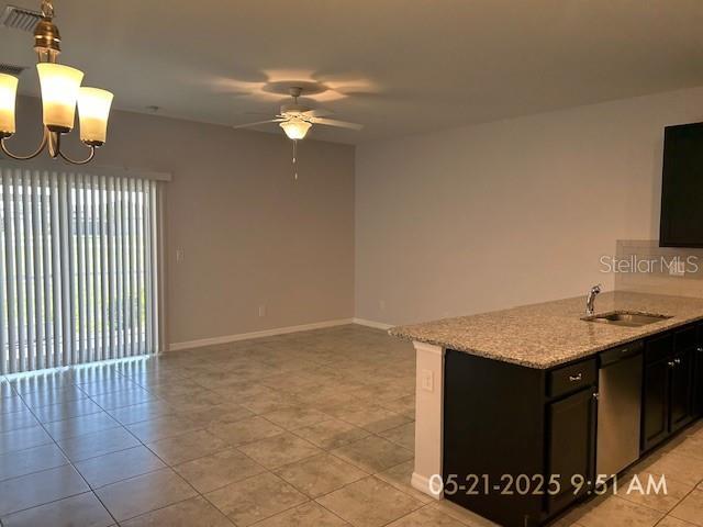 Foto del edificio - 26402 Explorer Rd