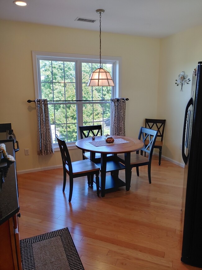 87 Clocktower Dr Unit 2209, Waltham, MA 02452 Condo for Rent in