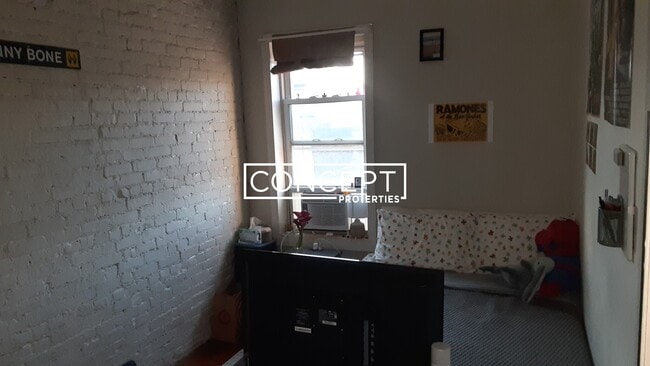 Foto del edificio - 892 Huntington Ave