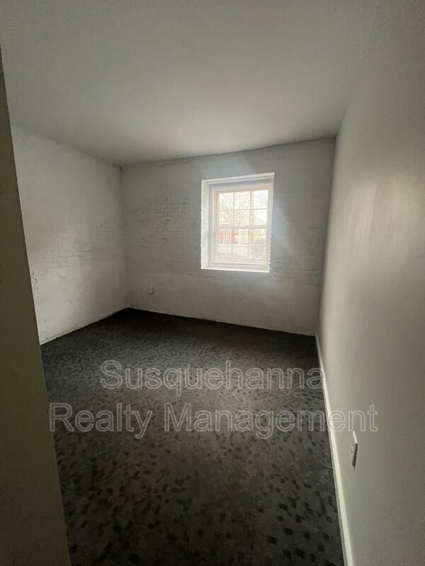 402 W Frederick St Unit 102, Lancaster, PA 17603 Condo for Rent in Lancaster, PA