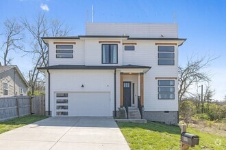 Building Photo - 6107 Cowden Ave