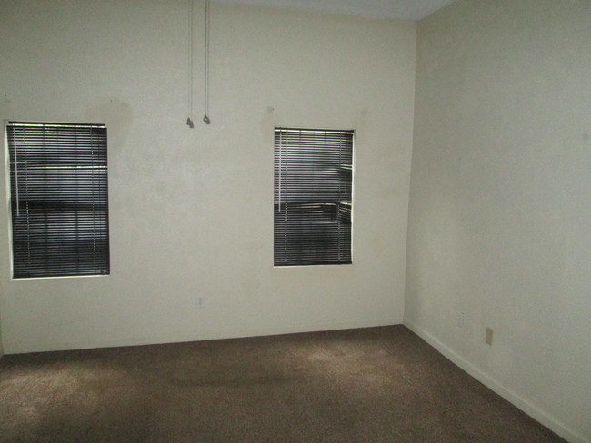Foto del edificio - 2533 Wheeler Rd