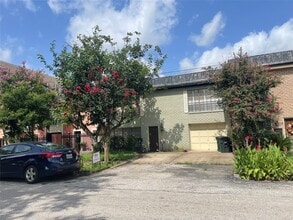 Building Photo - 3108 Vossdale Rd