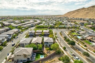 Building Photo - 7017 Pearl Hilltop Ct
