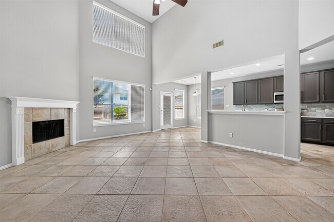 Foto del edificio - 4815 Claymill Ct