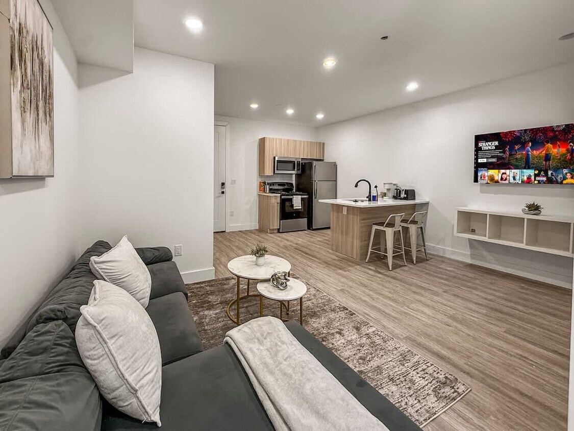 Foto principal - 2400 E Huntingdon St
