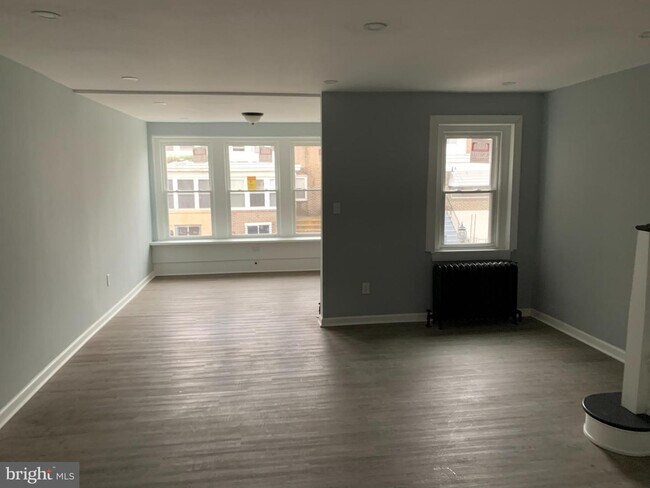 Building Photo - 6647 Dorel St