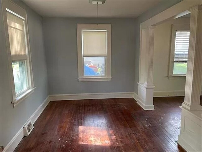 Building Photo - remodeled kitchen