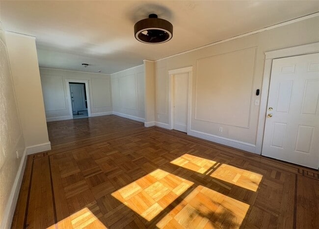Foto del edificio - 140 Woodbine St