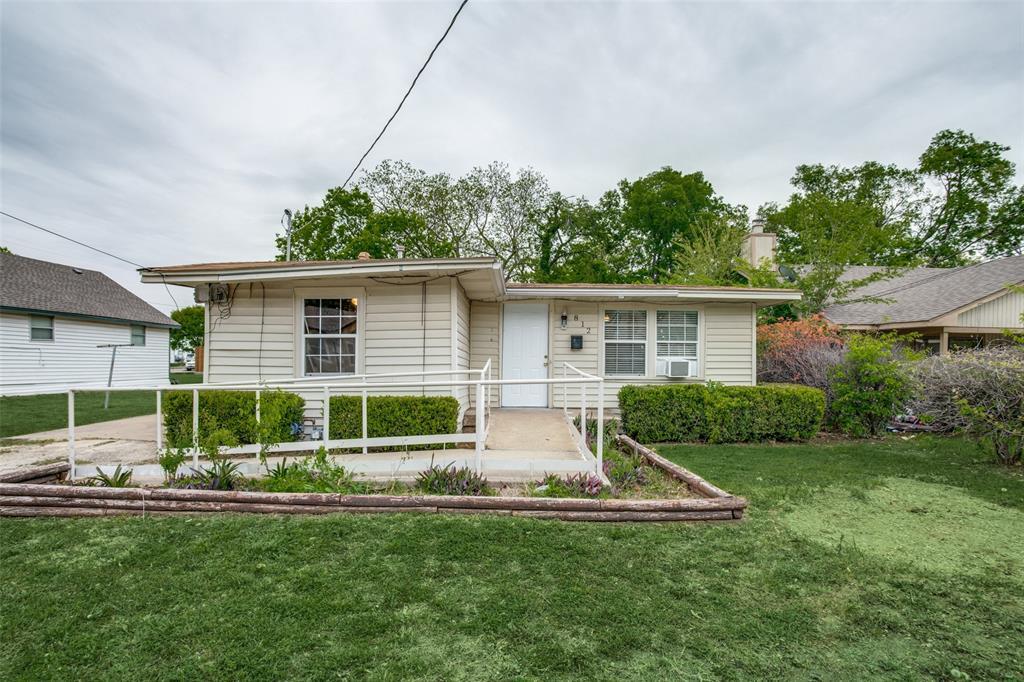 Foto principal - 812 Odell St