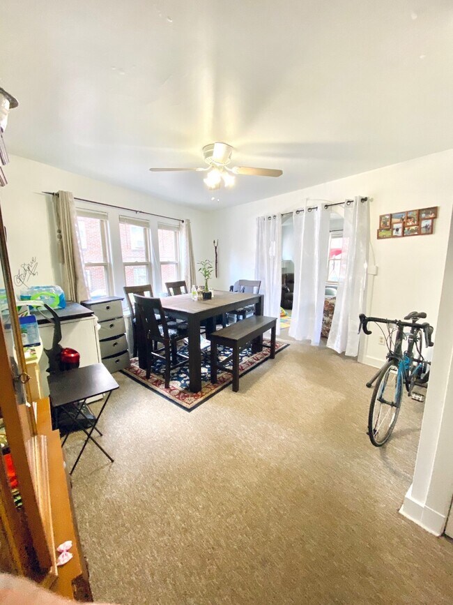 Foto del edificio - 541 Summerlea St
