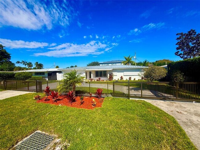 Foto del edificio - 2685 SE 5th St