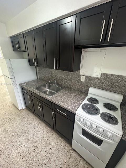 Building Photo - 6430 W Flagler St