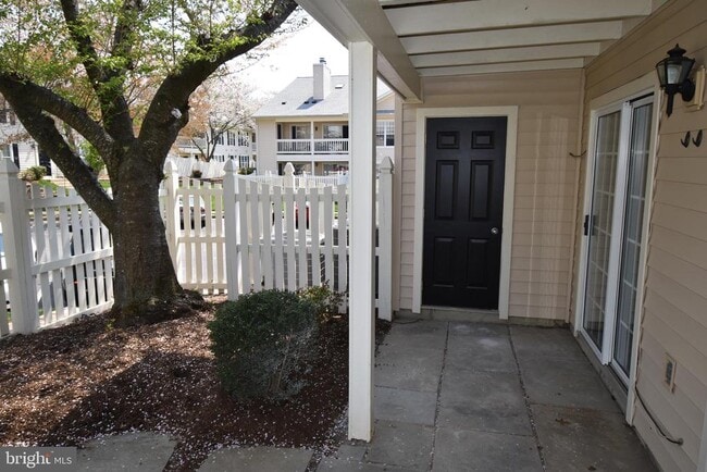 Building Photo - 10208 Ashbrooke Ct