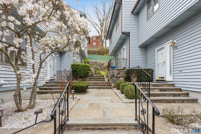 Foto del edificio - 81 Pemberwick Rd