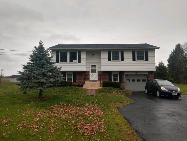 Foto del edificio - 1831 County House Rd