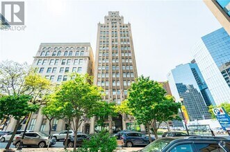 Building Photo - 36 James St S