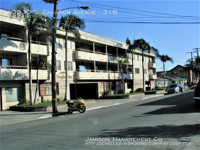 Foto principal - 1 bedroom in Hawthorne CA 90250