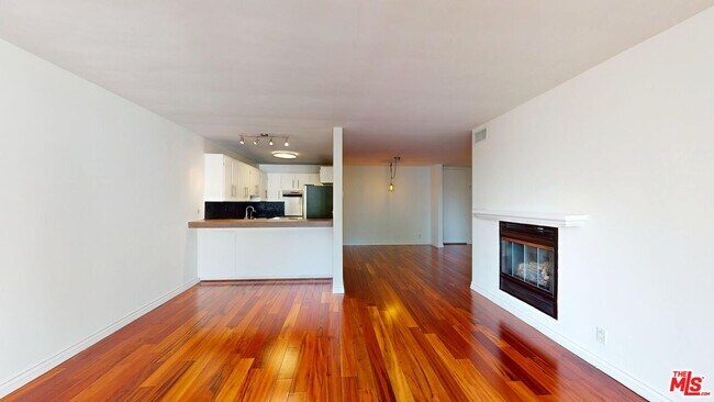 Foto del edificio - 1010 Kings Rd