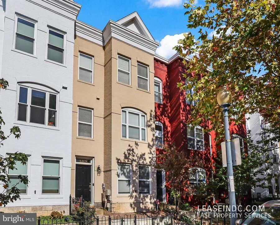 Primary Photo - 1209 V St NW