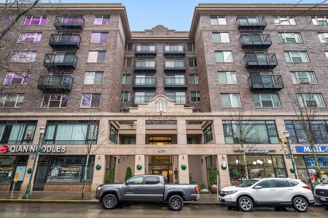 Building Photo - Yugo Seattle Lothlorien