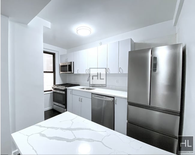 Building Photo - EAST 38 STREET