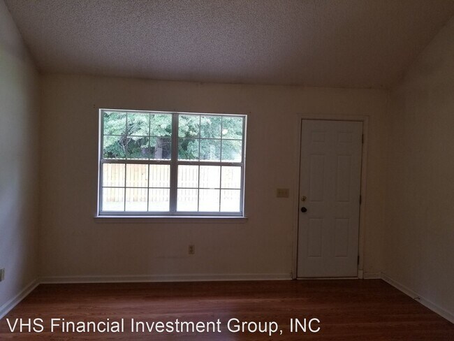 Building Photo - 5 br, 2 bath House - 2710 Java Ct