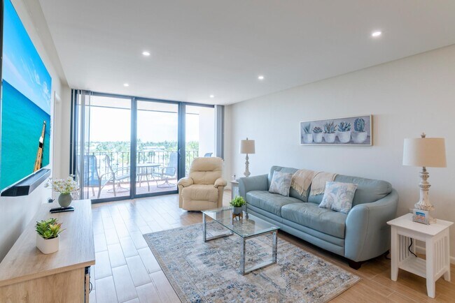 Foto del edificio - 225 S Beach Rd